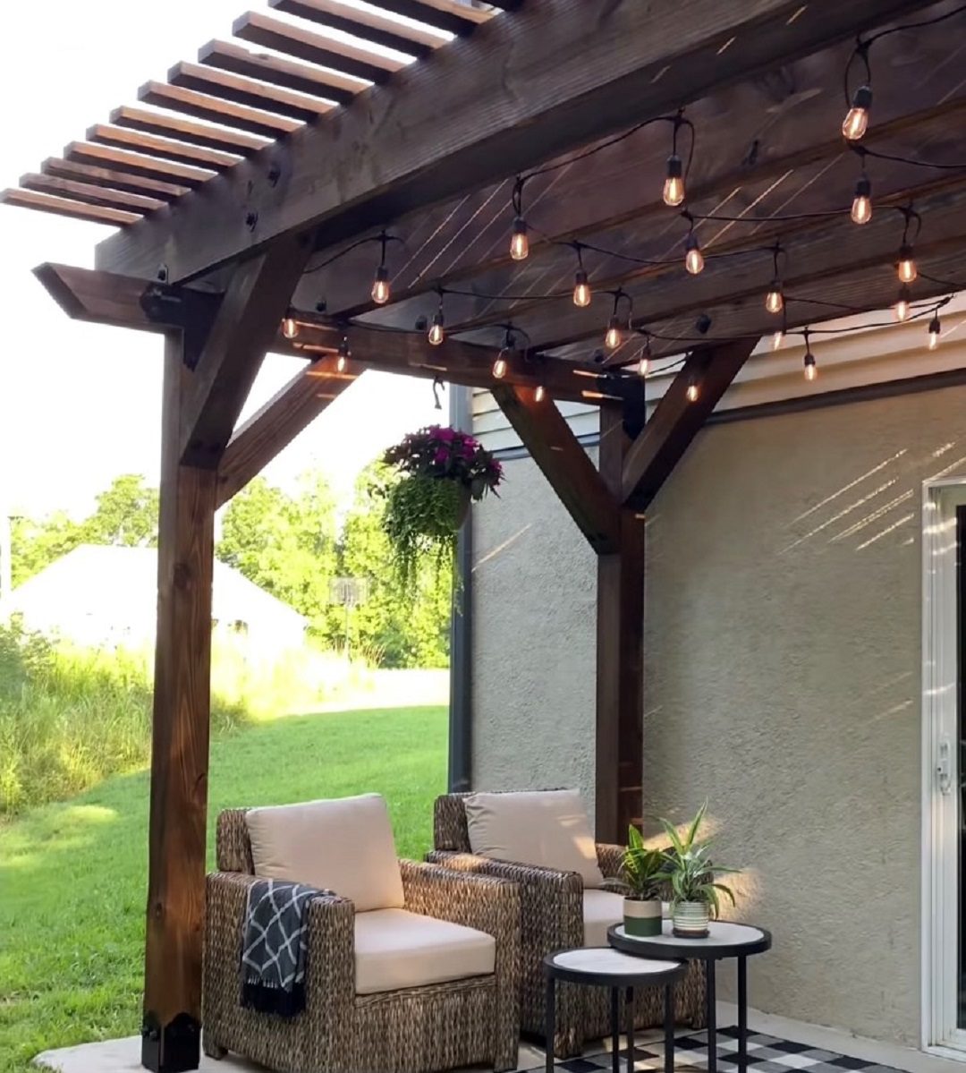 Pergola Fasteners: Should You Use Nails Or Screws?