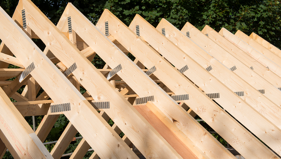 How To Build A Truss Roof In 5 Steps