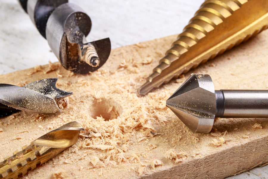 How To Use A Hole Saw Without A Pilot Bit