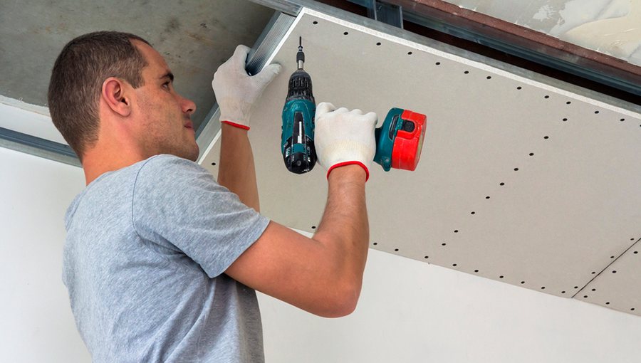 The Difference Between Wood Screws Vs. Drywall Screws