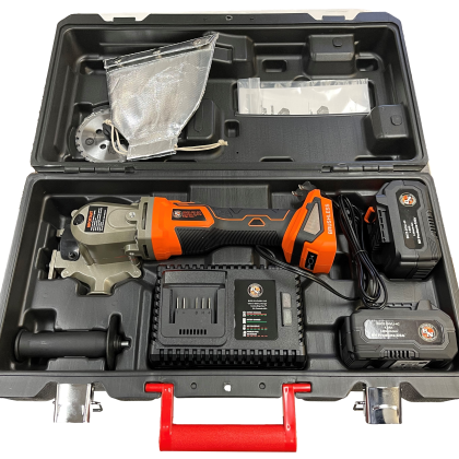 BN Power tool set with battery and charger in a black case on a white background