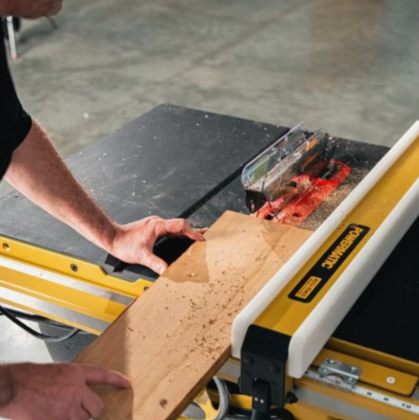 Powermatic PM2000BT 10" Table Saw w/ArmorGlide 30" Rip Accu-Fence System 3HP 1Ph 230V