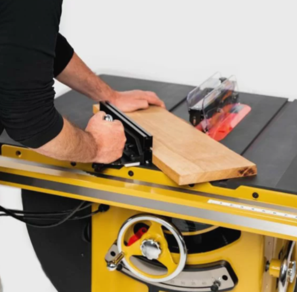 Powermatic PM2000BT 10" Table Saw w/ArmorGlide 30" Rip Accu-Fence System 3HP 1Ph 230V