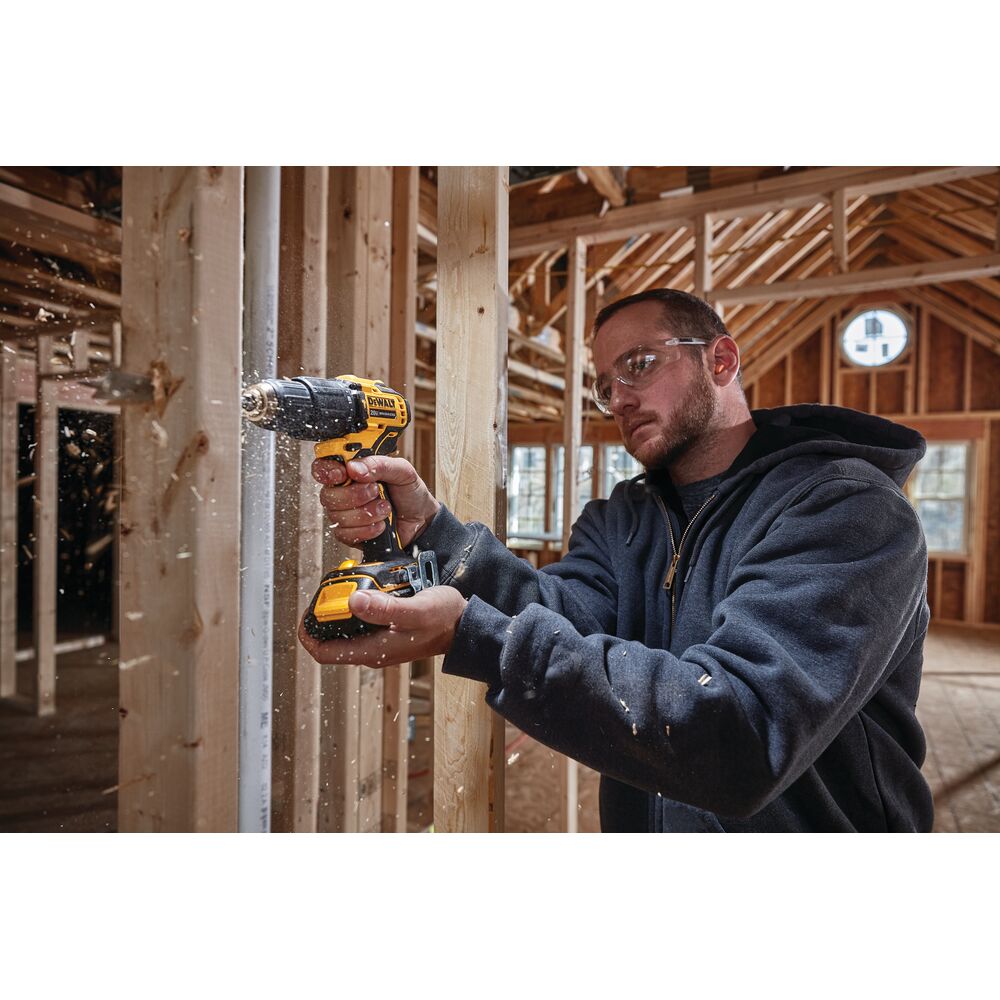 DeWALT ATOMIC 20V MAX Brushless Compact Cordless 1/2 in. Hammer Drill/Driver Kit