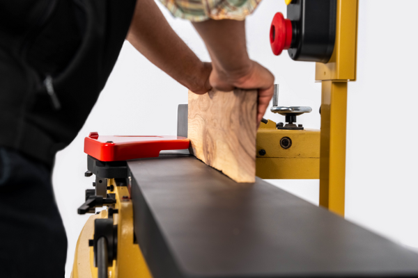 Powermatic 8" Parallelogram Jointer w/ArmorGlide, Helical Cutterhead, 1Ph 230V (PJ882HHT)