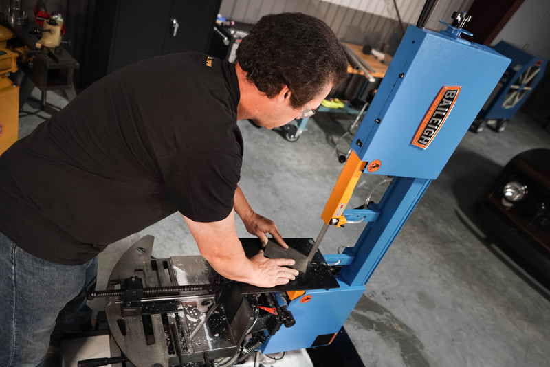 Baileigh Portable EVS Dual Mitering Bandsaw BS-10VS