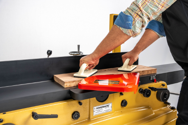 Powermatic 8" Parallelogram Jointer w/ArmorGlide, Helical Cutterhead, 1Ph 230V (PJ882HHT)