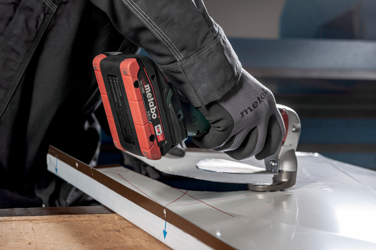 SCV 18 LTX BL 1.6 (601615850) CORDLESS METAL SHEARS