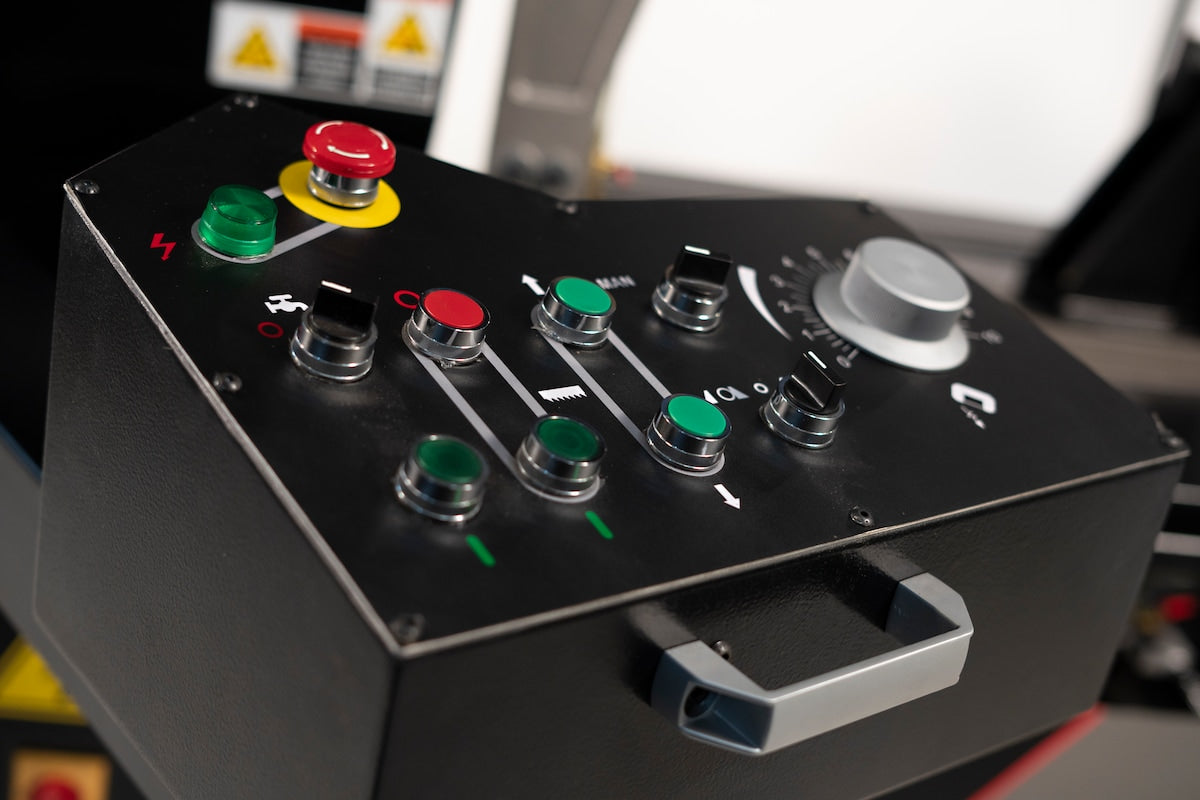 JET 14 x 22" Semi-Automatic Variable Speed Dual Column Bandsaw 5HP 230/460V 3Ph