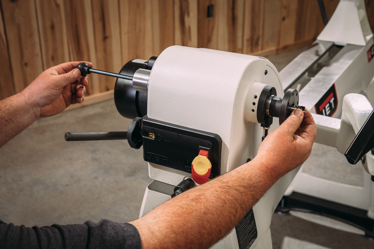 JET JWL-1440VSK, 14" x 40" Woodworking Lathe, Variable Speed, 1Ph 115/230V