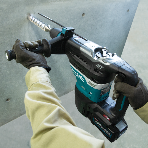 Makita 40V Max XGT 1-9/16" AVT Rotary Hammer Kit SDS-MAX (4.0Ah)