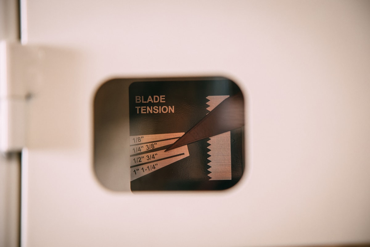 JET JWBS-15-3, 15" Woodworking Bandsaw, 3 HP, 1Ph 230V