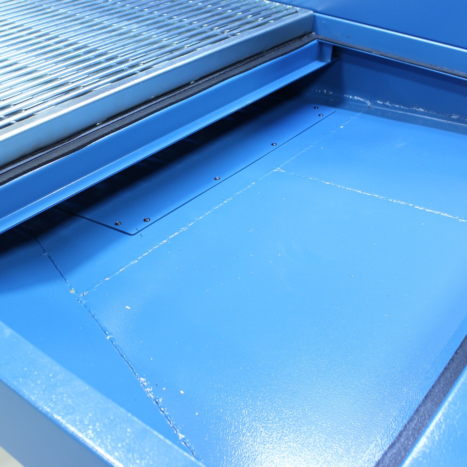 Baileigh Heavy Duty Downdraft Table DDTM-4840-HD