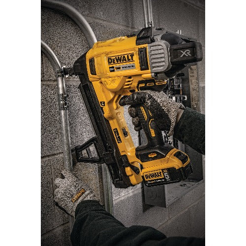DeWALT 20V MAX XR Cordless Concrete Electric Nailer Kit DCN890P2