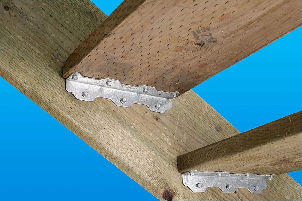 Simpson TA10Z-R 10-1/4" ZMAX Staircase Angle