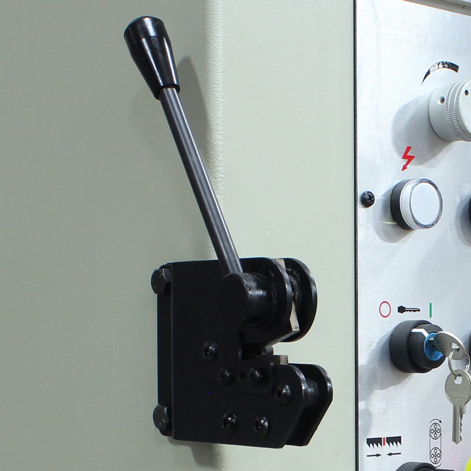 Baileigh Vertical Bandsaw BSV-14VS-V2