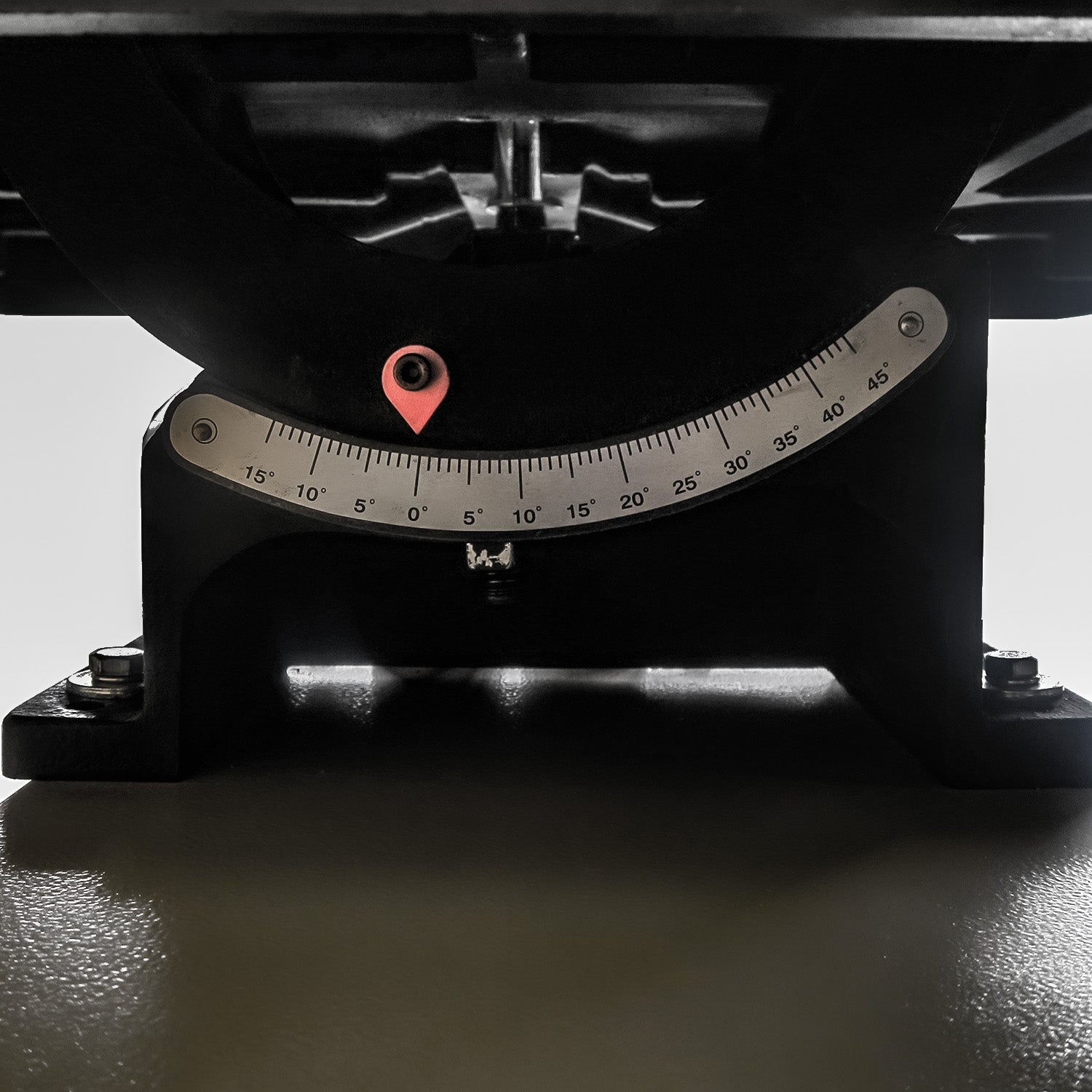 Baileigh Industrial Vertical Band Saw BSV-24VS-V2