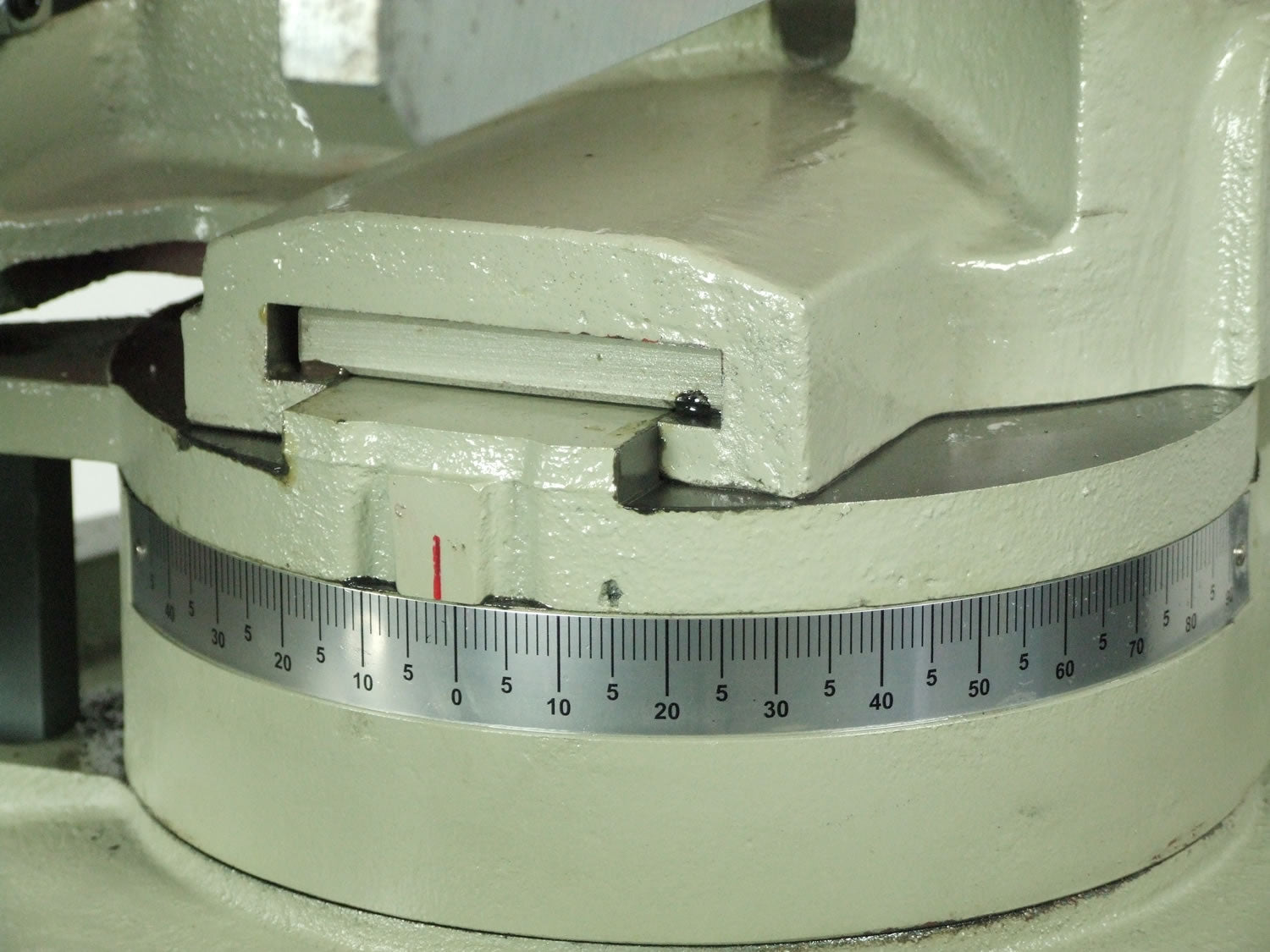 Baileigh Variable Speed Circular Cold Saw CS-350EU