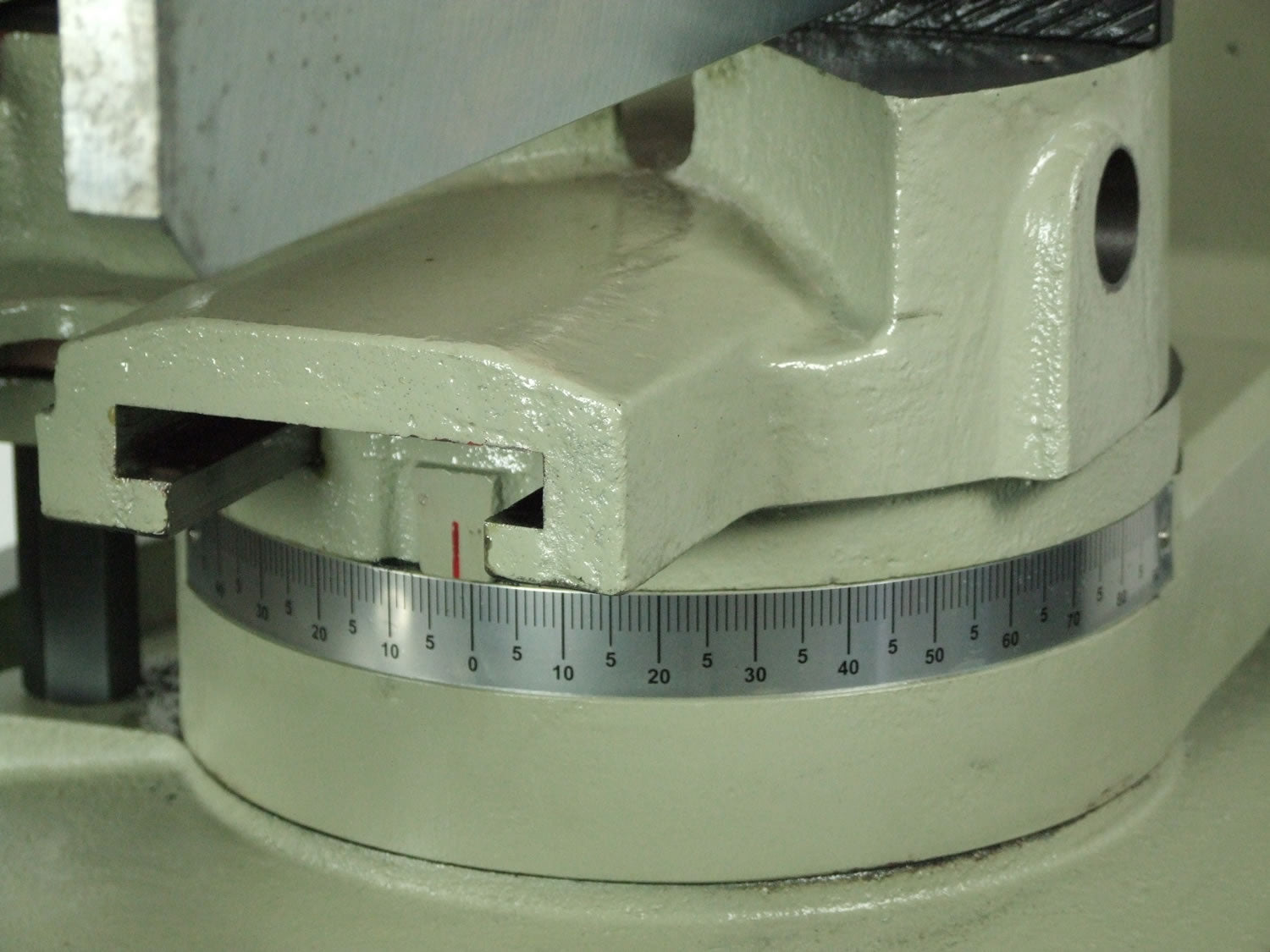Baileigh Variable Speed Circular Cold Saw CS-350EU