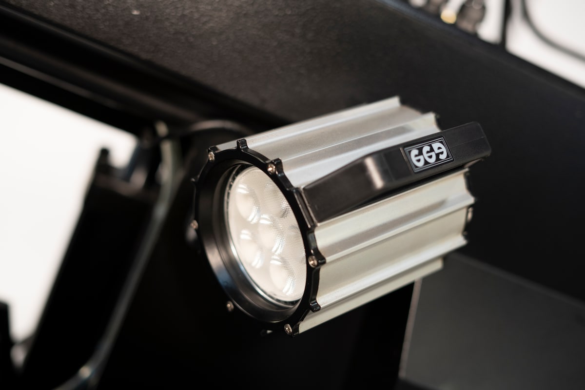 JET 14 x 22" Semi-Automatic Variable Speed Dual Column Bandsaw 5HP 230/460V 3Ph