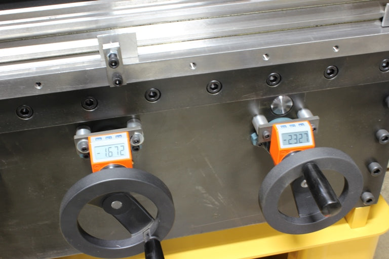 Baileigh Hydraulic Press Brake BP-3142NC