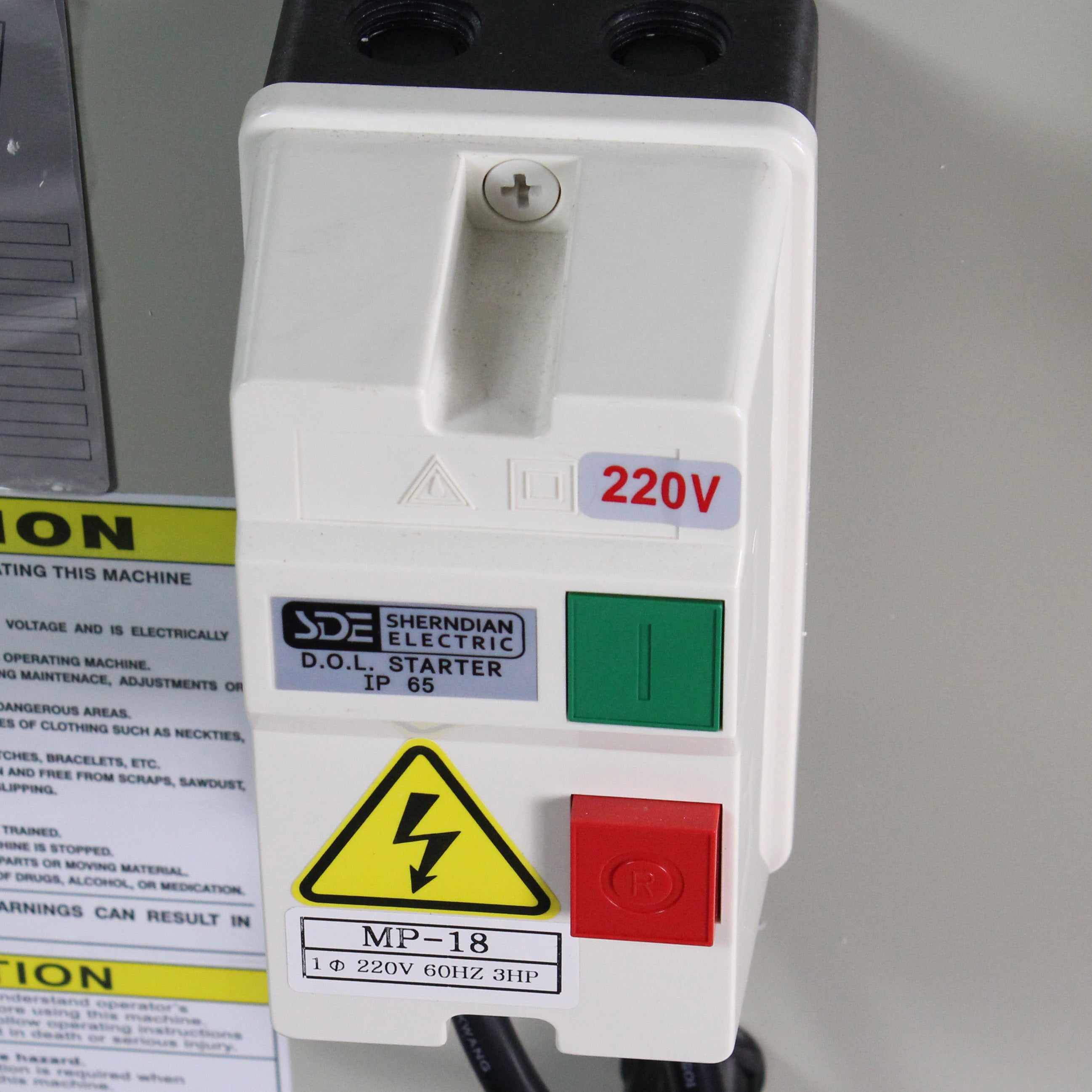 Baileigh MDC-1800 Metal dust collector