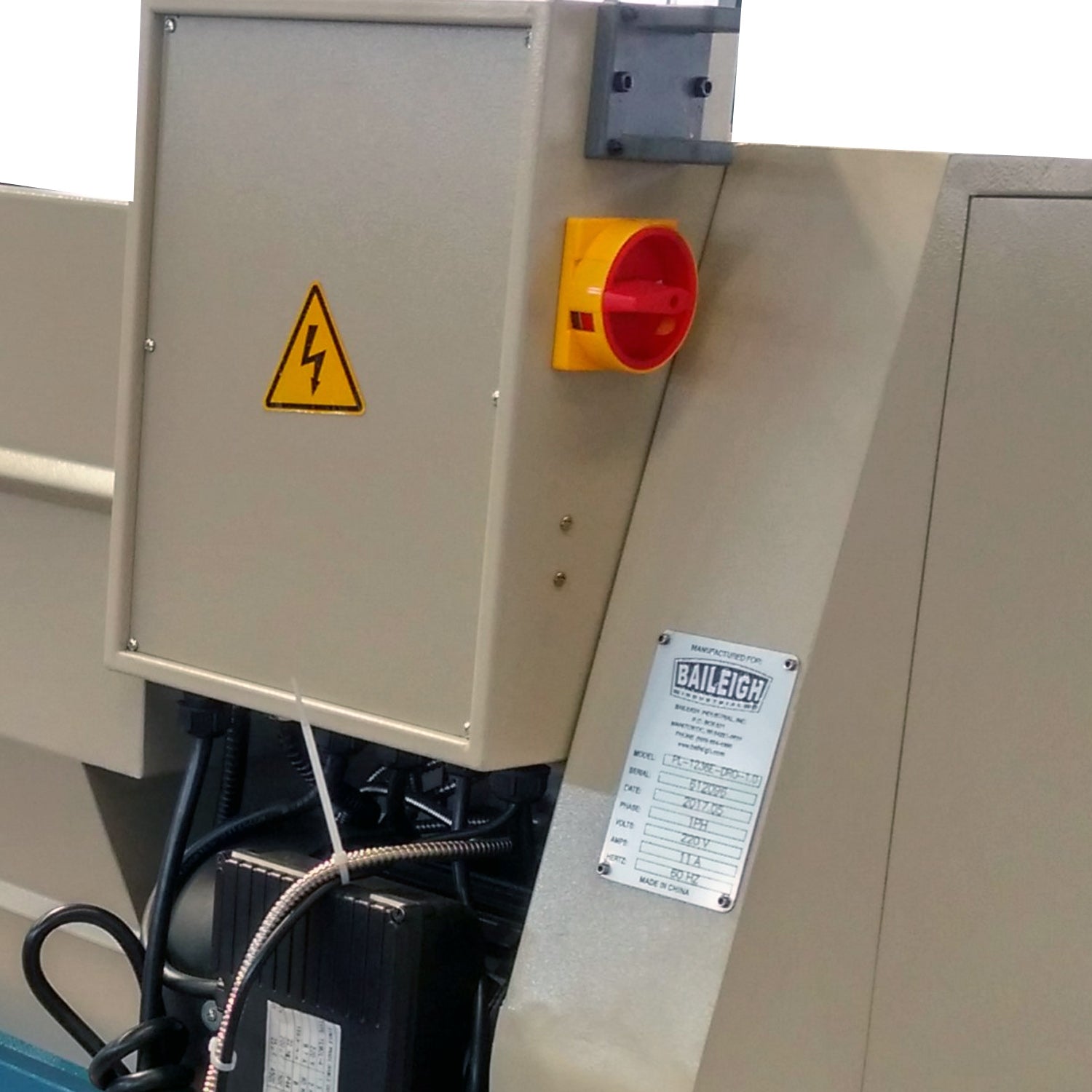 Baileigh Digital Readout Geared Head Metal Lathe PL-1236E-DRO