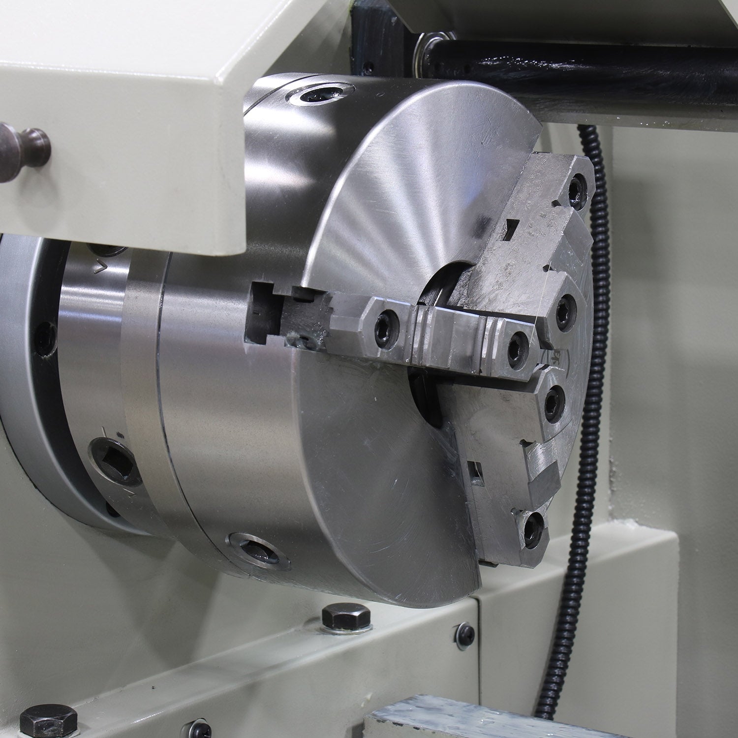 Baileigh Geared Head Metal Lathe PL-1860E