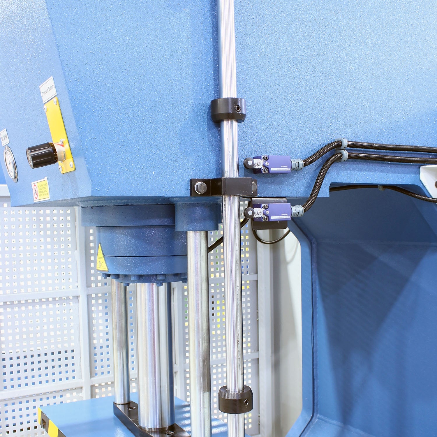 Baileigh C-Frame Press CFP-70HD