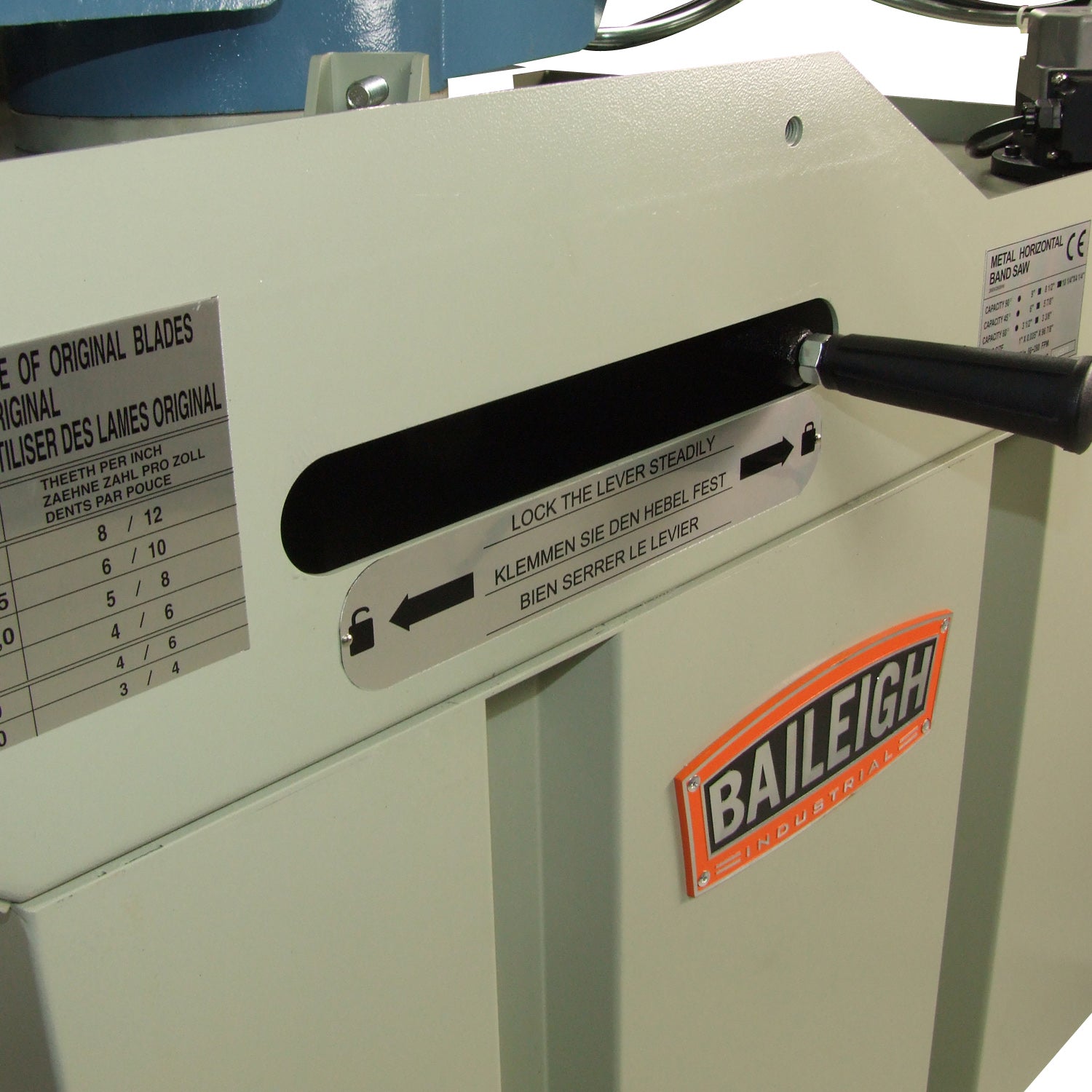 Baileigh Dual-Mitering Gear-Driven Bandsaw, 1Ph 220V BS-260M